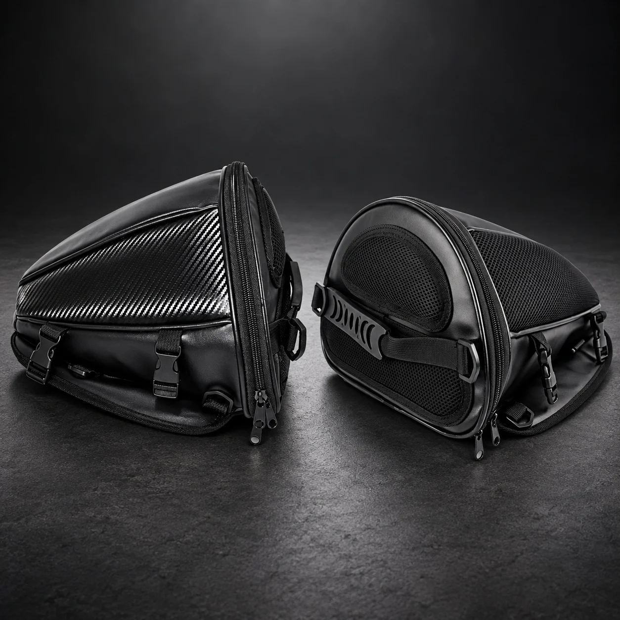 Compact rear-seat tail bag